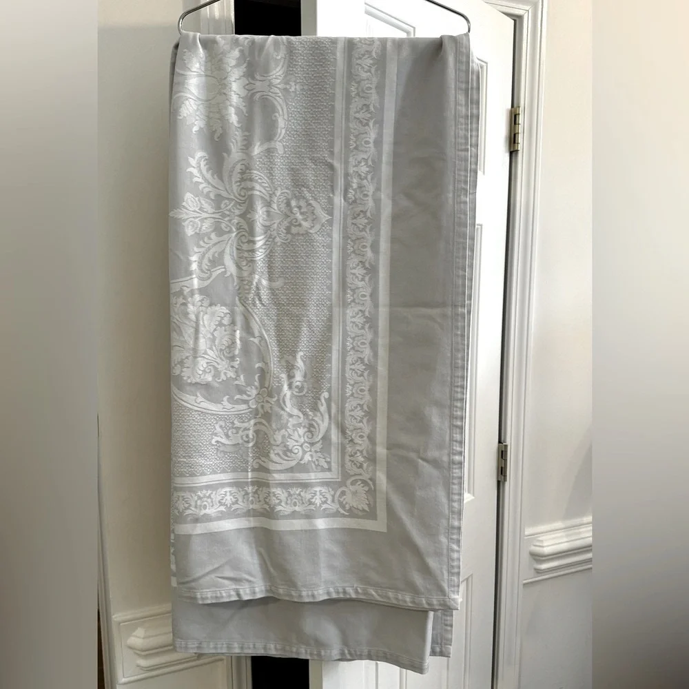 GARNIER-THIEBAUT france 100% COTON-COTTON BAUMWOLLE Tablecloth 74”